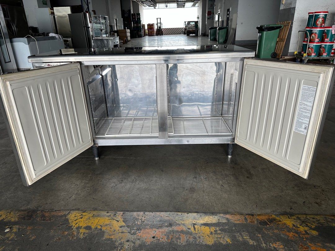 2 Door Undercounter Chiller| Hoshizaki RTC-150SNA-ML Image 5