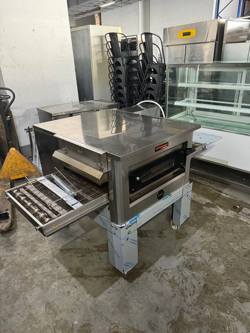 Electric Conveyor Pizza Oven | Prismafood C50 Image 2