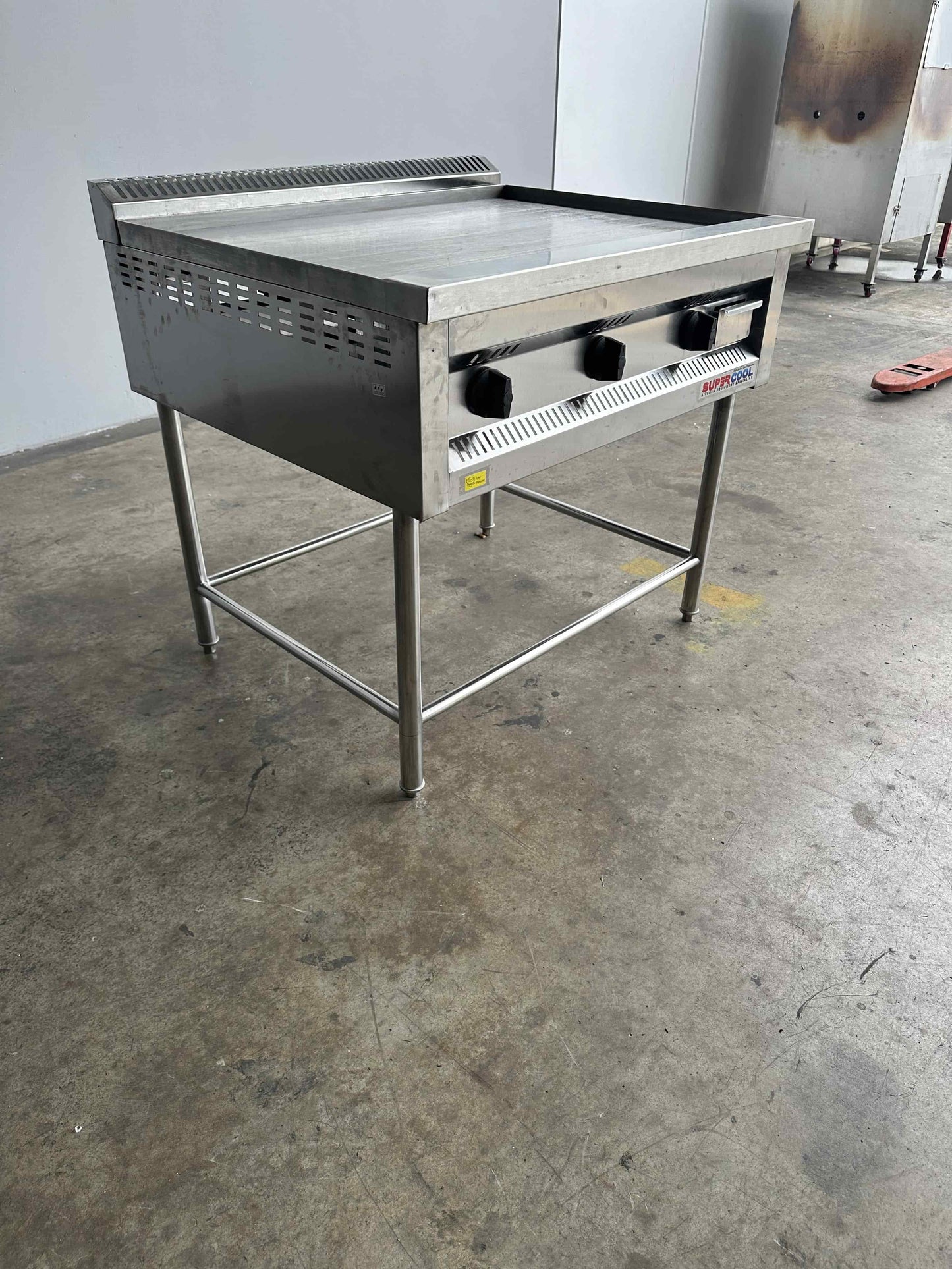 Griddle 2 | Commercial Kitchen Equipment | Kitchen4u